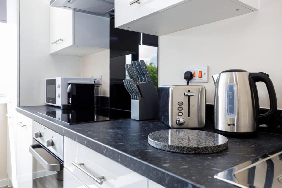 Modern And Stylish 1 Bed Apartment Manchester Esterno foto
